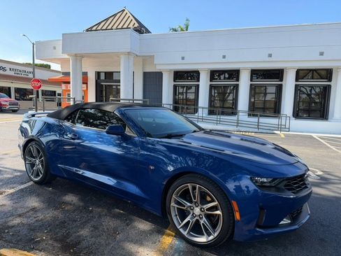 Used 2020 Chevrolet Camaro LT w/ RS Package RWD image 17
