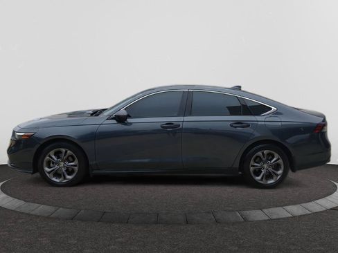 Used 2024 Honda Accord EX image 4