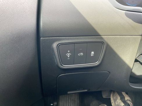 Used 2023 Hyundai Santa Cruz Limited image 23