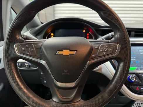 Used 2020 Chevrolet Bolt LT image 13