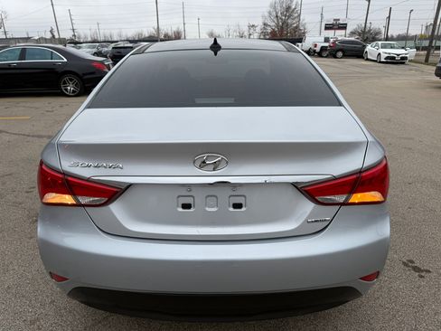 Used 2014 Hyundai Sonata Limited w/ Technology Package 05 image 7