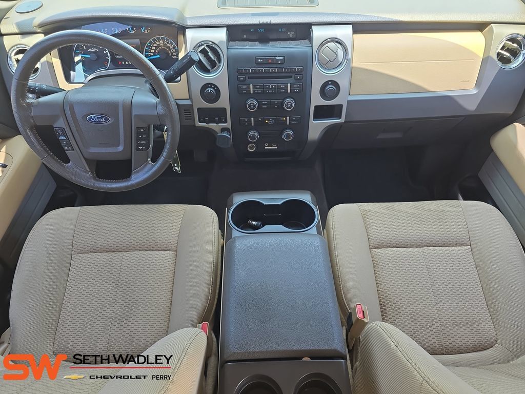 Used 2011 Ford F150 XLT w/ XLT Chrome Pkg AWD/4WD image 9