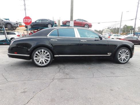 Used 2014 Bentley Mulsanne image 6