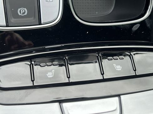 Used 2023 Hyundai Santa Cruz SEL Premium image 23