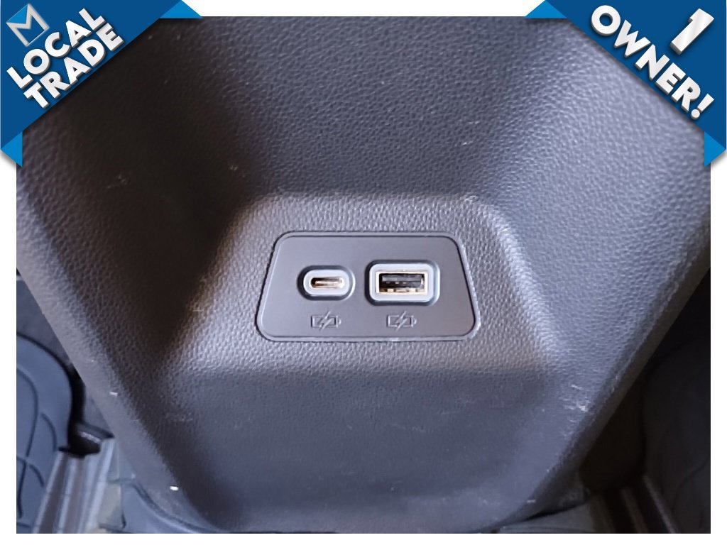 Used 2022 Buick Envision Essence w/ Technology Package I AWD/4WD image 27
