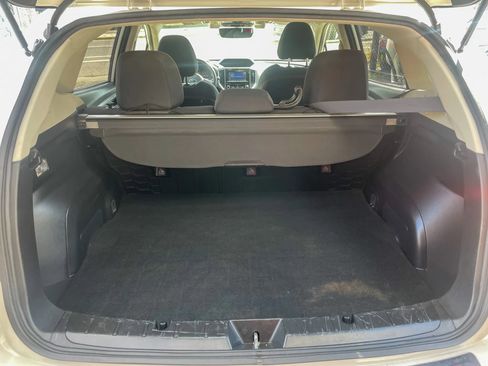 Used 2019 Subaru Crosstrek 2.0i Premium AWD/4WD image 31