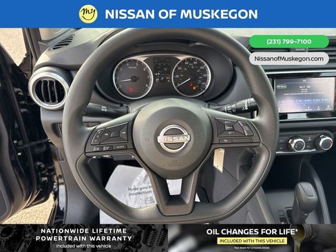 New 2025 Nissan Versa S w/ Trunk Package image 15