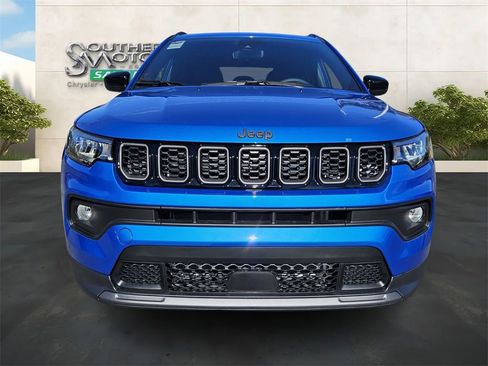 New 2026 Jeep Compass Latitude AWD/4WD image 8