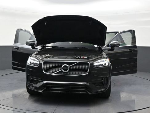 Used 2019 Volvo XC90 T5 R-Design w/ Protection Package Premier image 34