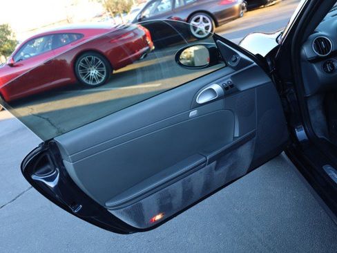 Used 2006 Porsche Cayman S image 21