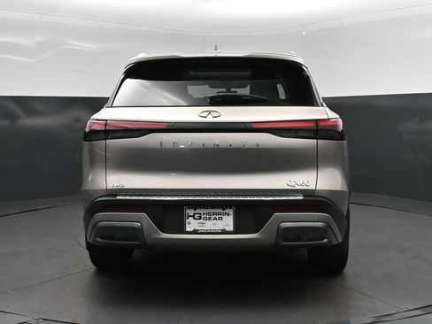 Certified 2023 INFINITI QX60 Sensory w/ Cargo Package AWD/4WD image 6