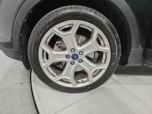 Used 2017 Ford Escape Titanium w/ Equipment Group 301A image 28