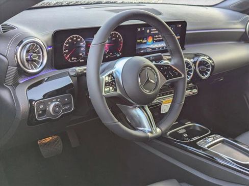 New 2026 Mercedes-Benz CLA 250 image 3