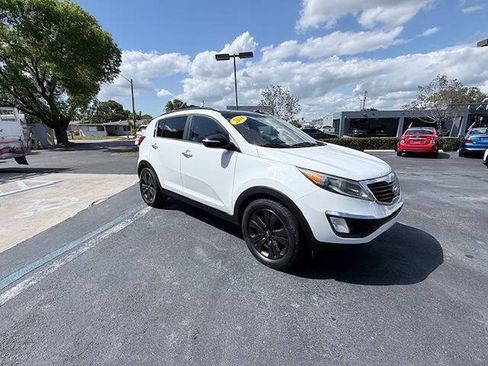 Used 2013 Kia Sportage EX w/ EX Premium Pkg FWD image 2