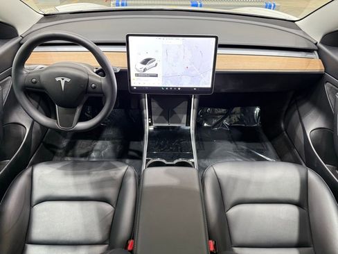 Used 2020 Tesla Model 3 Standard Range Plus image 22