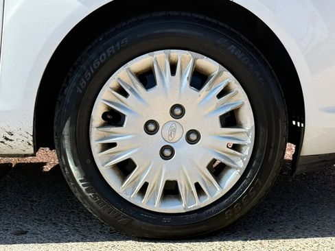 Used 2016 Ford Fiesta S FWD image 26