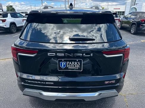New 2026 GMC Terrain Denali AWD/4WD image 10