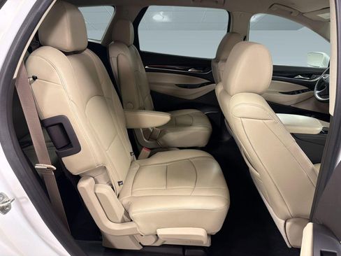 Used 2020 Buick Enclave Essence FWD image 30