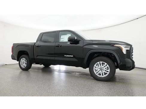 New 2026 Toyota Tundra SR5 AWD/4WD image 28