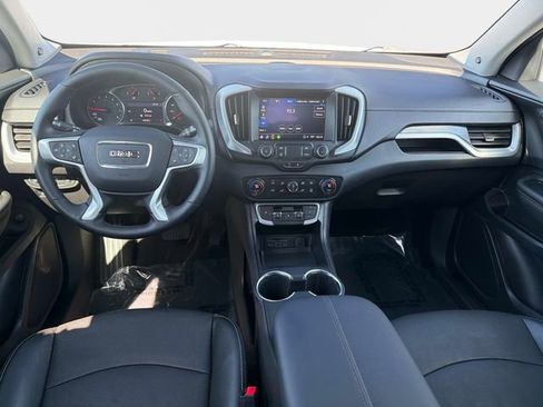 Used 2023 GMC Terrain SLT AWD/4WD image 15