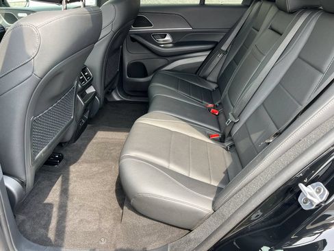 Used 2024 Mercedes-Benz GLE 350 4MATIC image 25