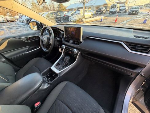Used 2023 Toyota RAV4 LE image 35