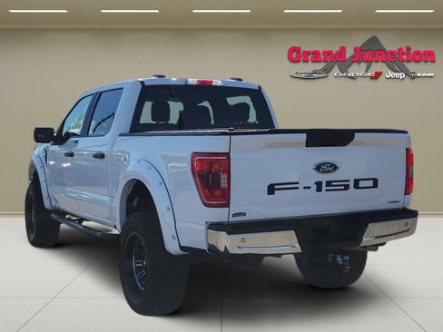Used 2021 Ford F150 XLT w/ Trailer Tow Package AWD/4WD image 5