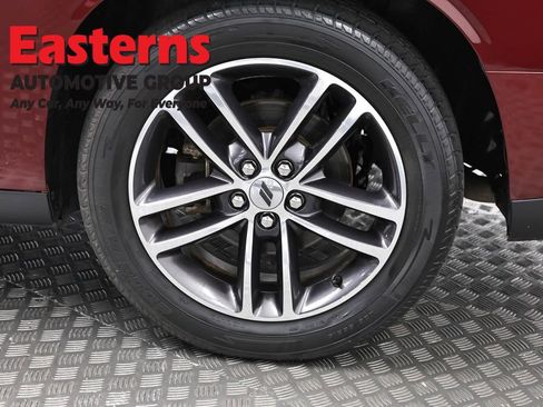 Used 2019 Dodge Challenger SXT AWD/4WD image 30