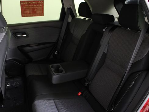 Certified 2023 Nissan Rogue SV FWD image 21