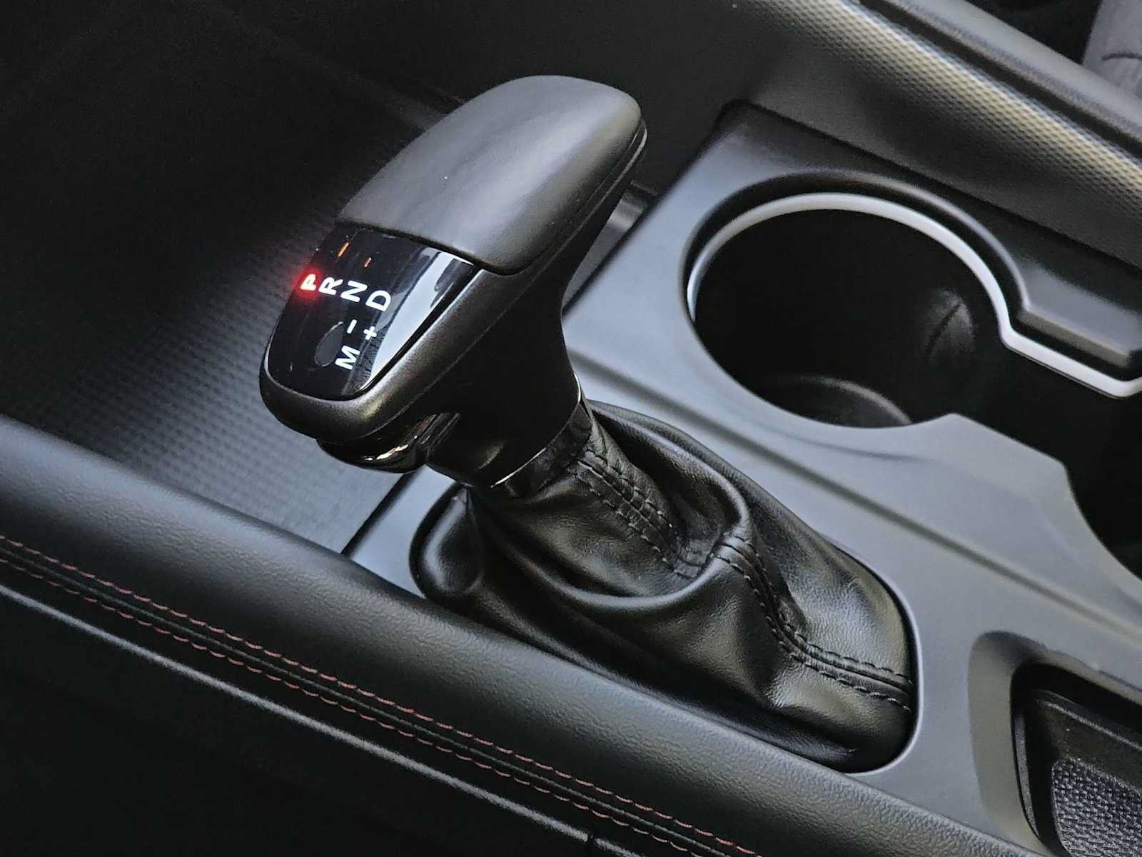Used 2025 Dodge Durango GT w/ Blacktop Package AWD/4WD image 16