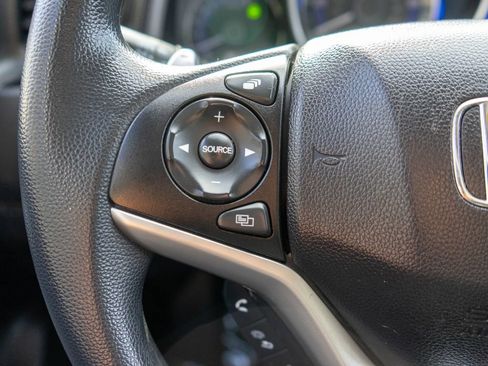 Used 2016 Honda Fit EX image 19