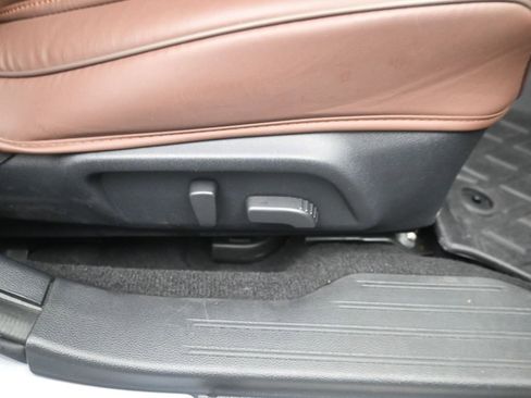 Used 2015 Subaru Outback 2.5i Limited image 17