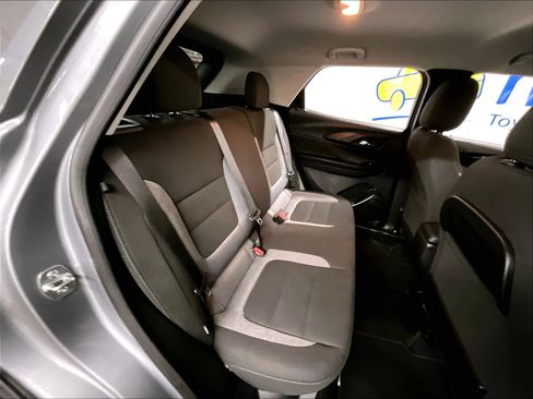 Used 2025 Chevrolet TrailBlazer LT image 16