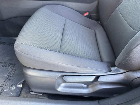 Used 2024 Toyota Prius LE FWD image 24