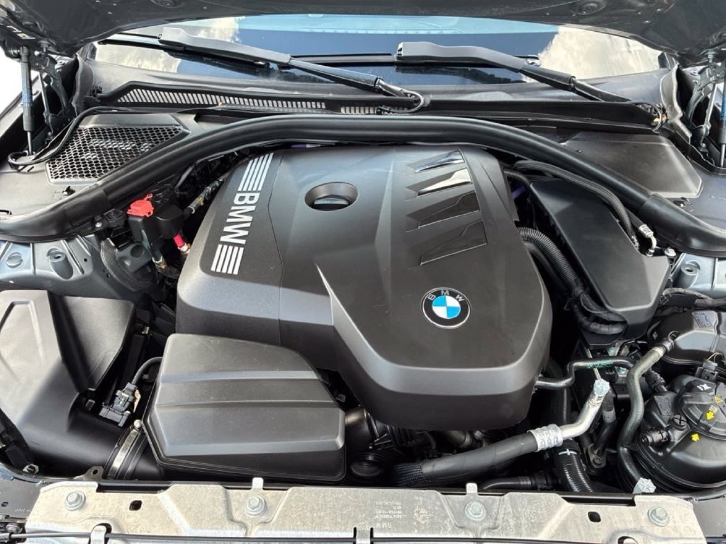 Used 2025 BMW 330i Sedan RWD image 37