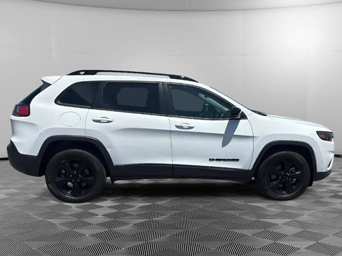 Used 2023 Jeep Cherokee Altitude Lux AWD/4WD image 6