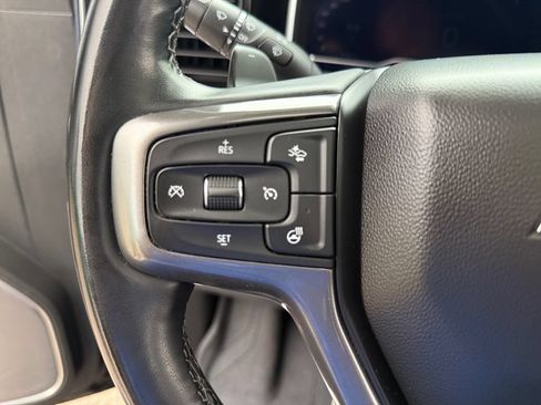 Used 2023 Chevrolet Silverado 1500 High Country w/ High Country Premium Package AWD/4WD image 15