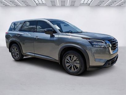 Used 2023 Nissan Pathfinder S