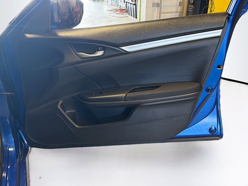 Used 2017 Honda Civic LX image 29