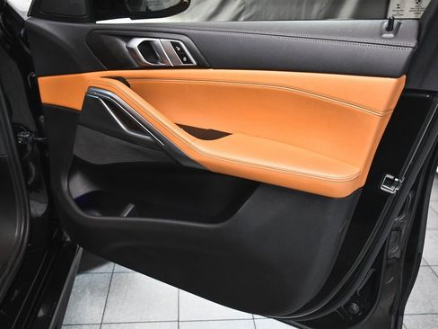 Used 2023 BMW X6 xDrive40i w/ M Sport Package image 15