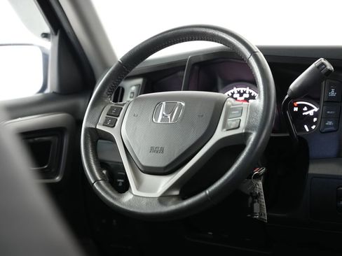 Used 2014 Honda Ridgeline RTL image 11