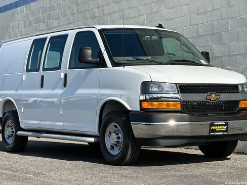 Used 2025 Chevrolet Express 2500 w/ Driver Convenience Package RWD image 1