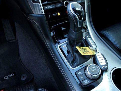 Used 2018 INFINITI Q50 Sport image 12