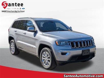 Used 2021 Jeep Grand Cherokee Laredo