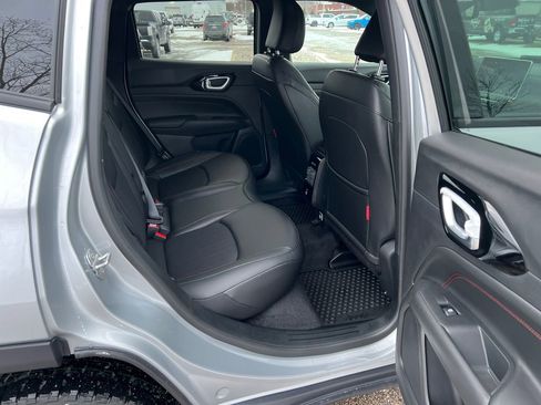 New 2026 Jeep Compass Trailhawk image 18