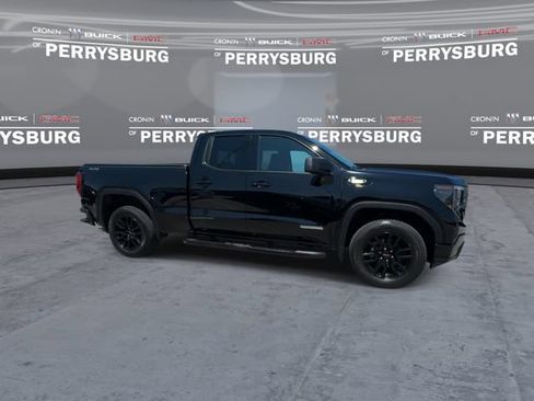 Used 2023 GMC Sierra 1500 Elevation w/ Preferred Package AWD/4WD image 9