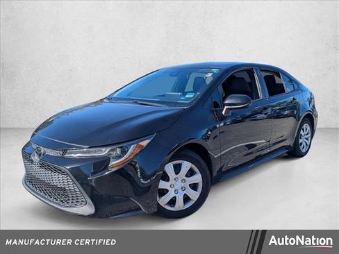 Used 2020 Toyota Corolla LE image 1