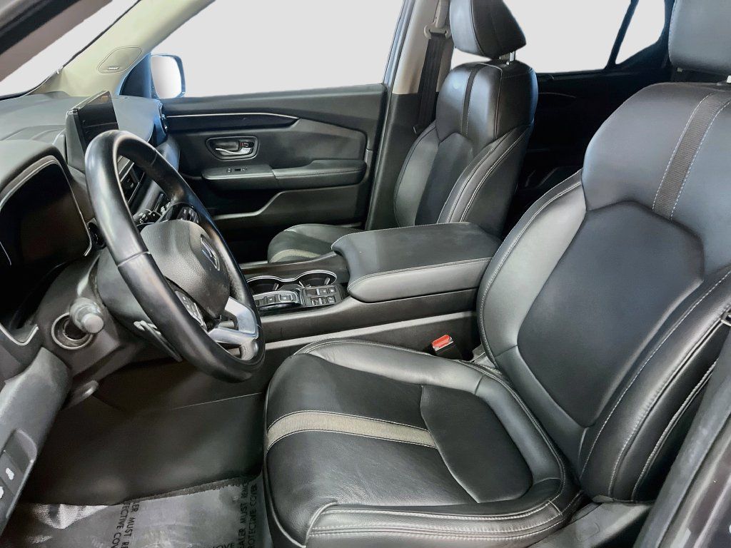 Used 2025 Honda Pilot Touring image 22