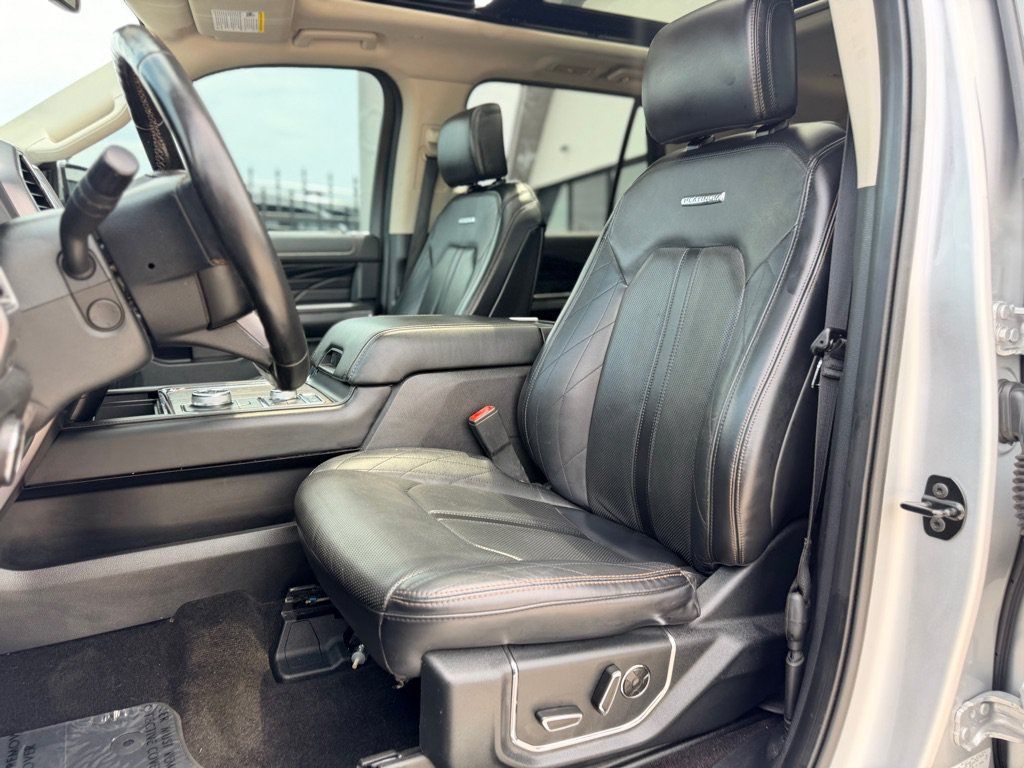 Used 2019 Ford Expedition Platinum AWD/4WD image 19