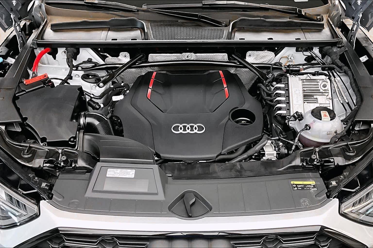 Used 2023 Audi SQ5 Premium Plus AWD/4WD image 28